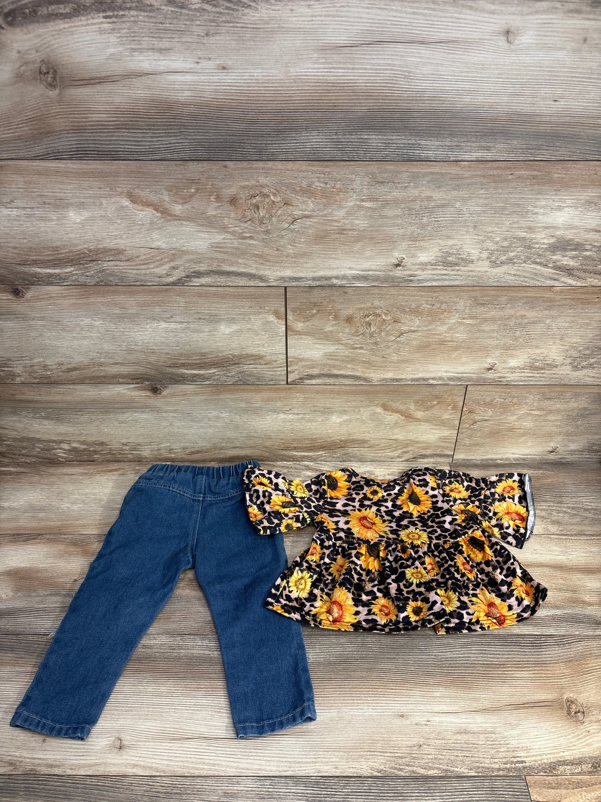 Shein 2pc Sunflower Shirt & Denim Distressed Pants Set sz 2T