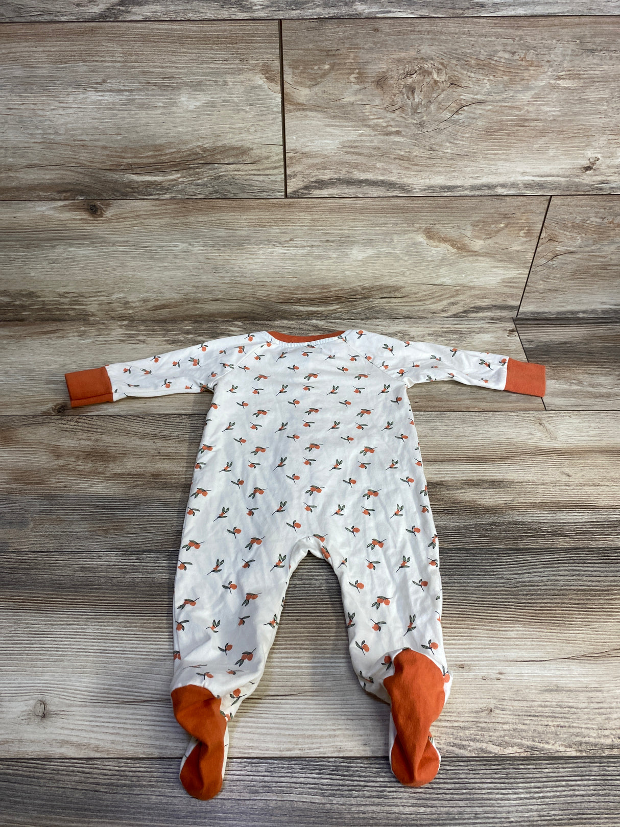 7 For All Mankind Apple Print Sleeper Cream sz 3-6m