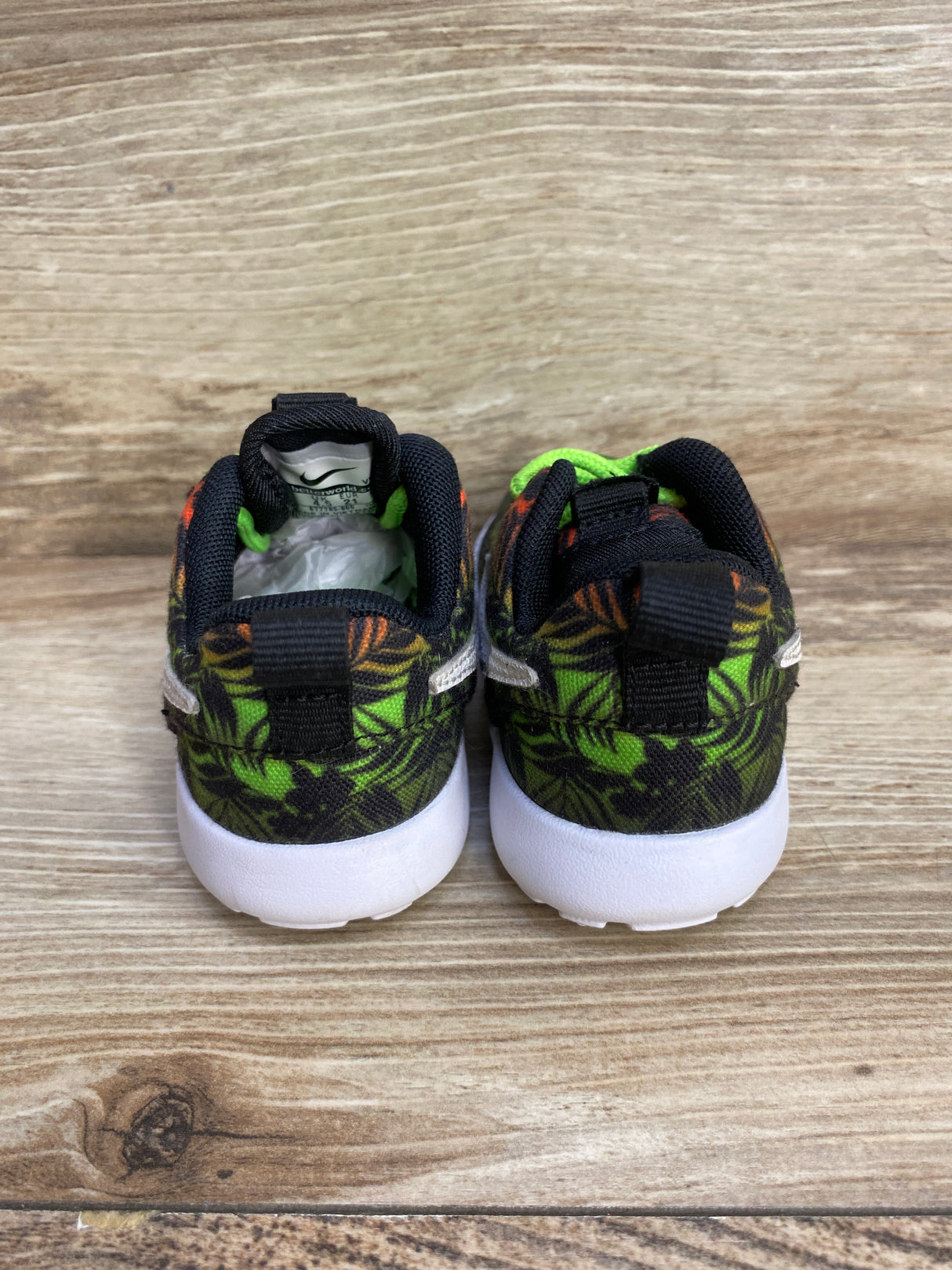 Nike Roshe Run Print Sneakers Green sz 5c