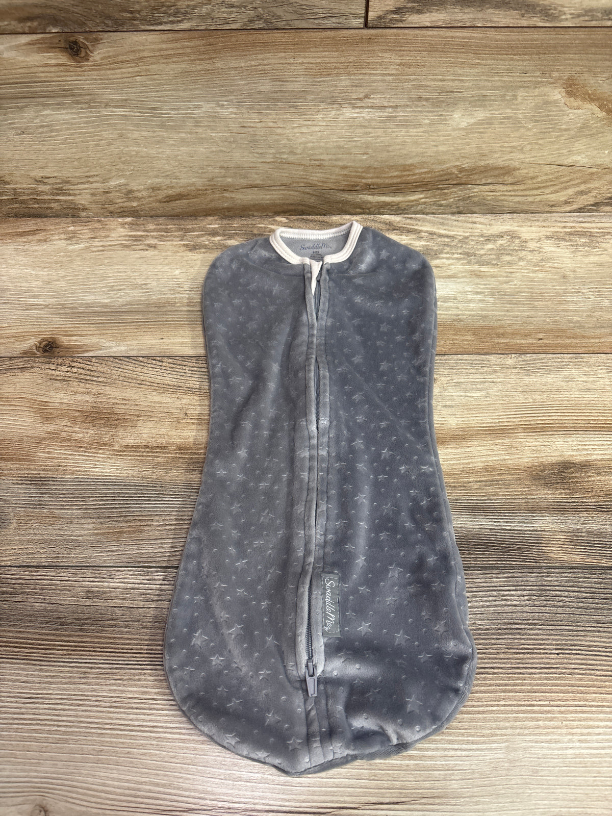 SwaddleMe Velboa Swaddle Pod Grey sz Newborn