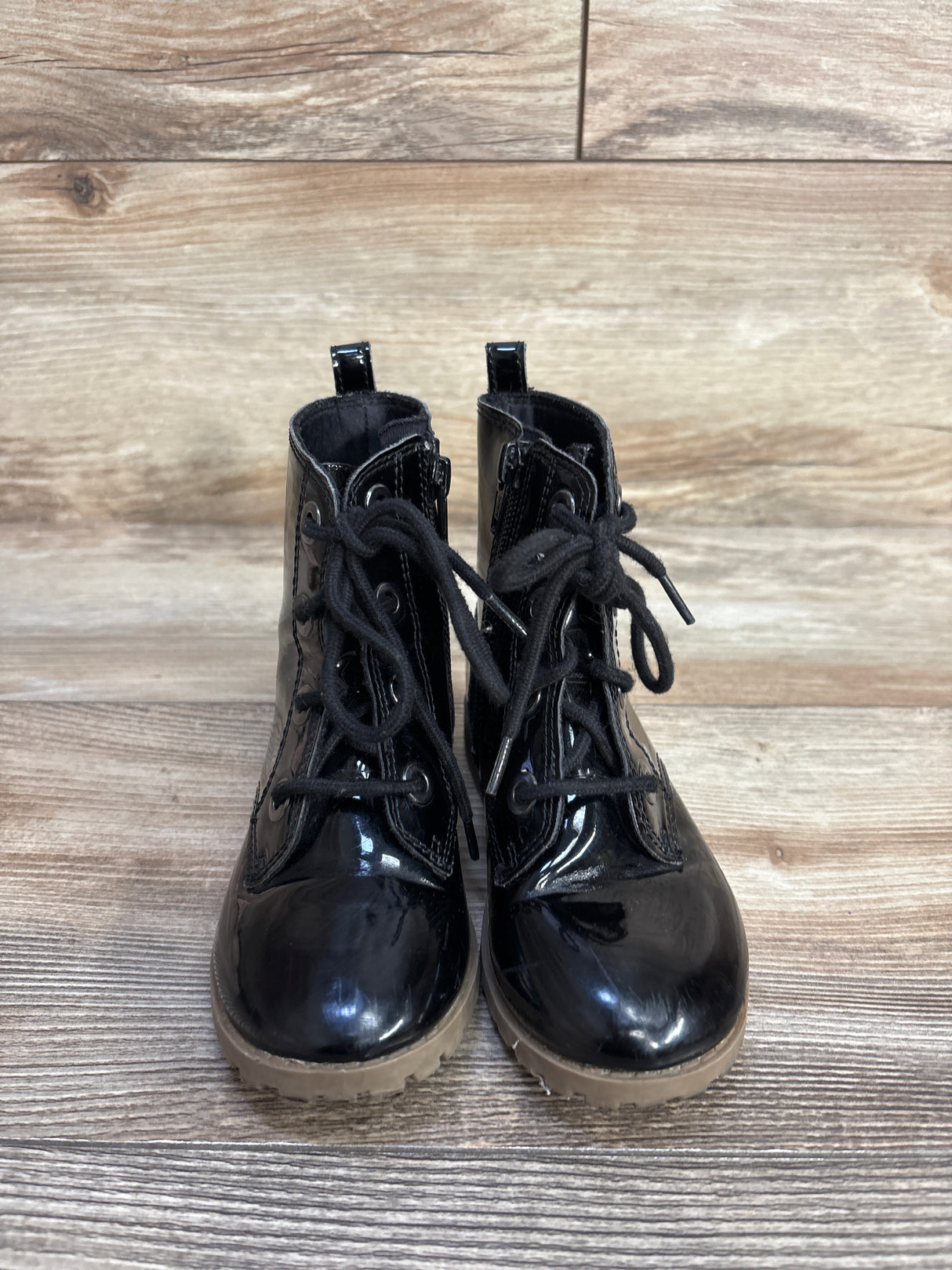 Old Navy Faux-Patent Leather Lace-Up Combat Boots Black sz 10c