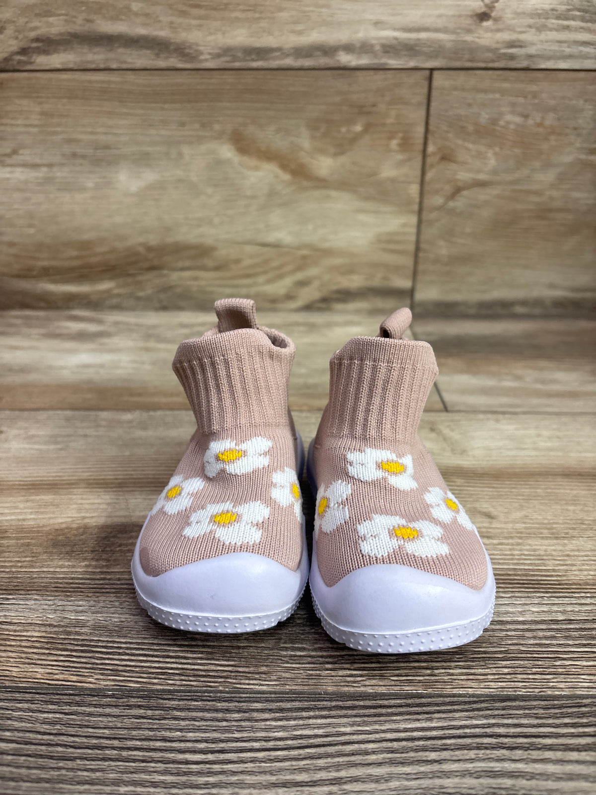 NEW Morendl Non-Slip Mesh Walking Sock Sneakers Beige sz 4/5c