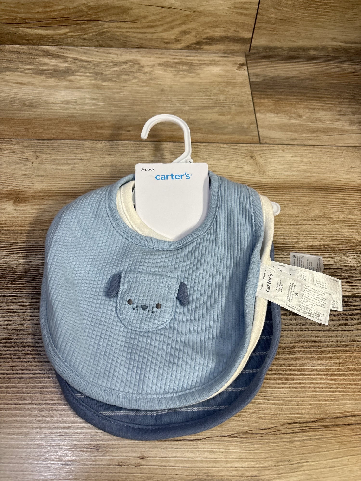NEW Carter's 3pk Bibs Blue One Size