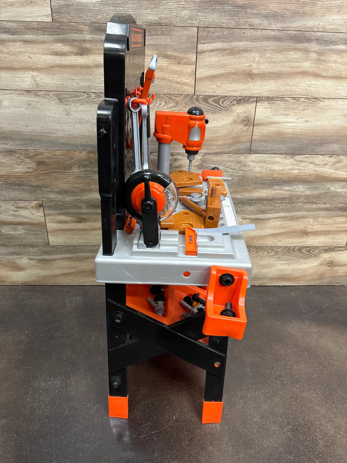 Black+Decker Ready To Build Workbench*