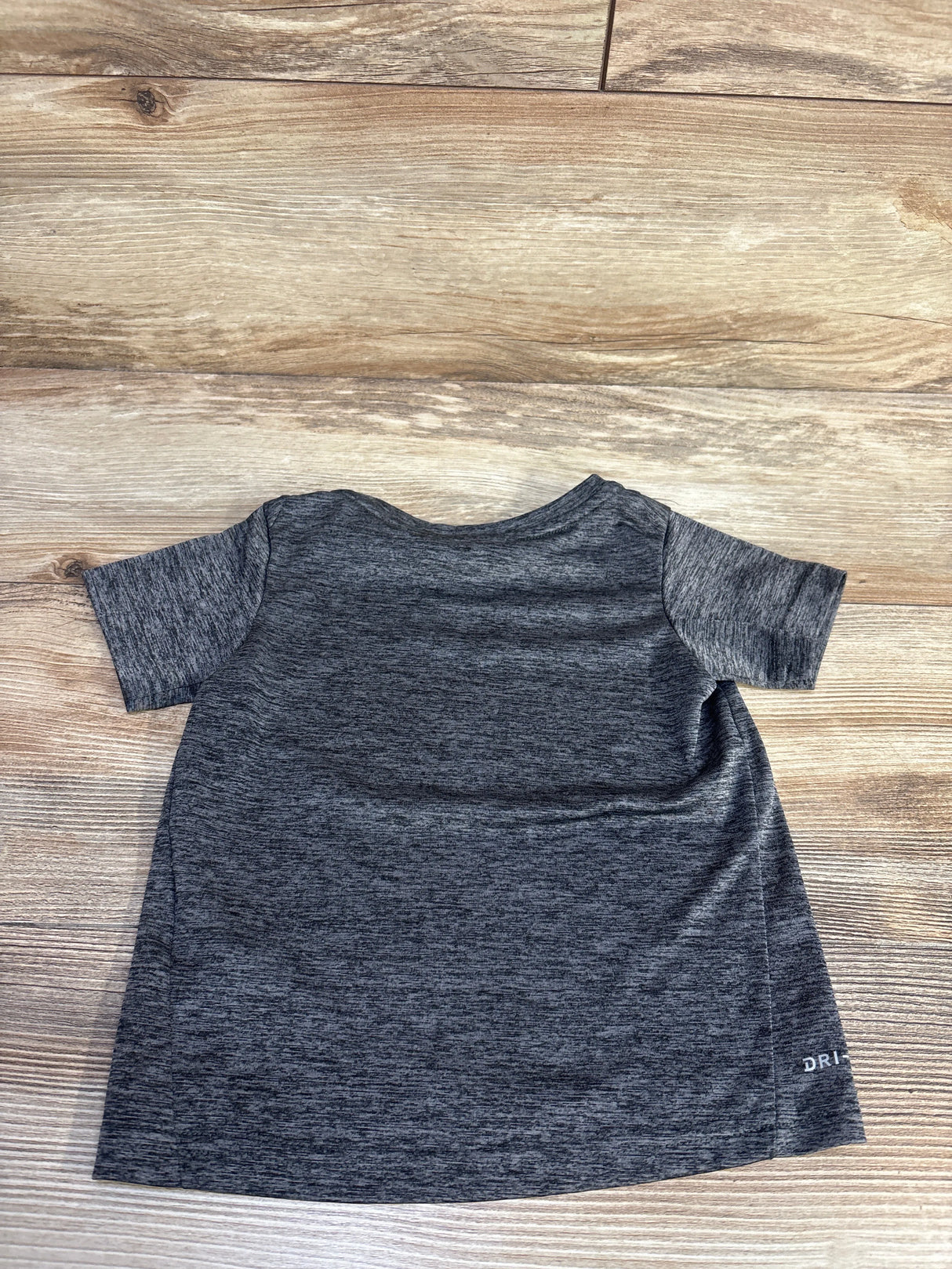 Nike Dri-Fit Shirt Grey sz 3T