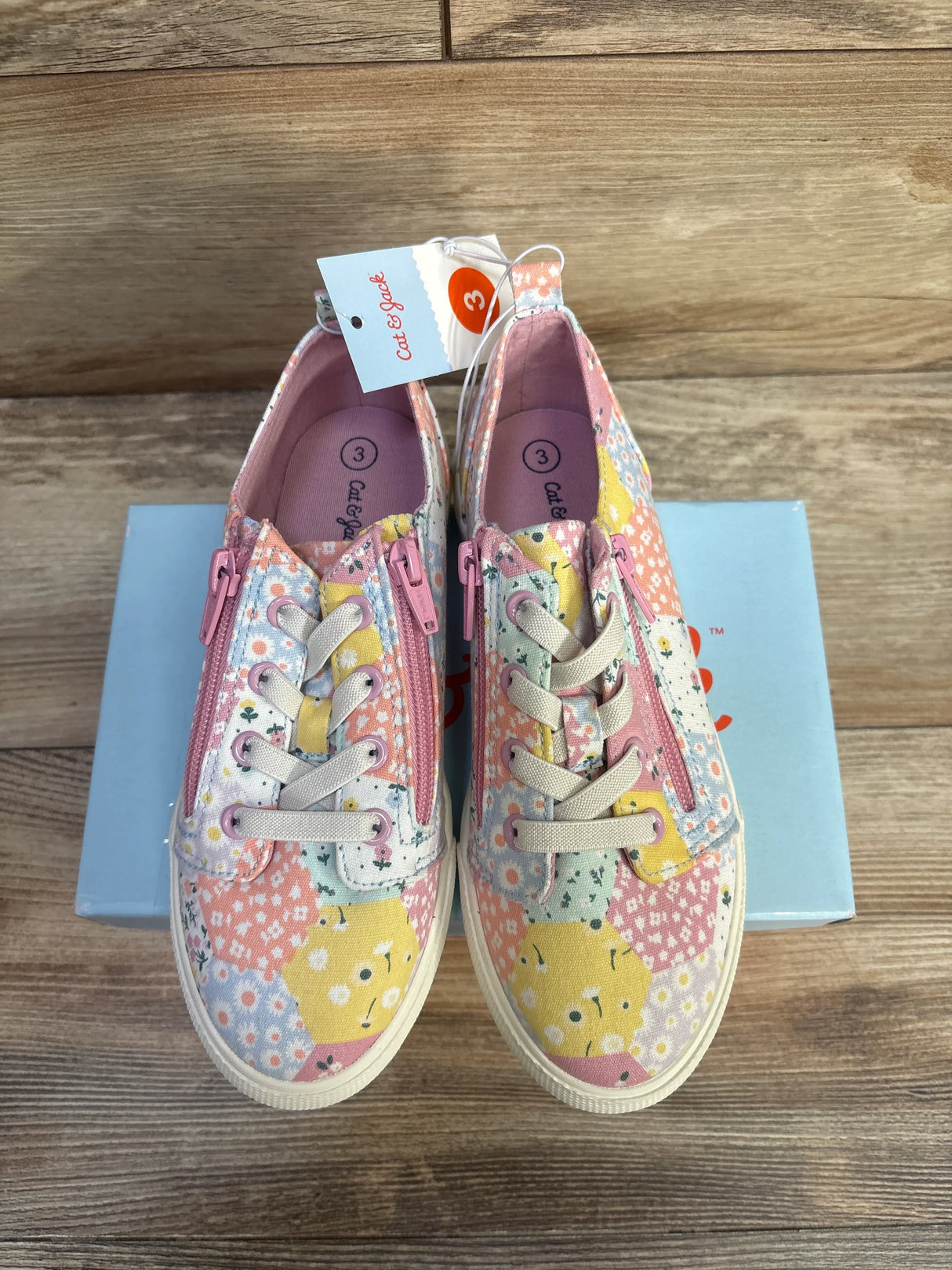 NEW Cat & Jack Lucian Double Zipper Sneakers Pink sz 3Y