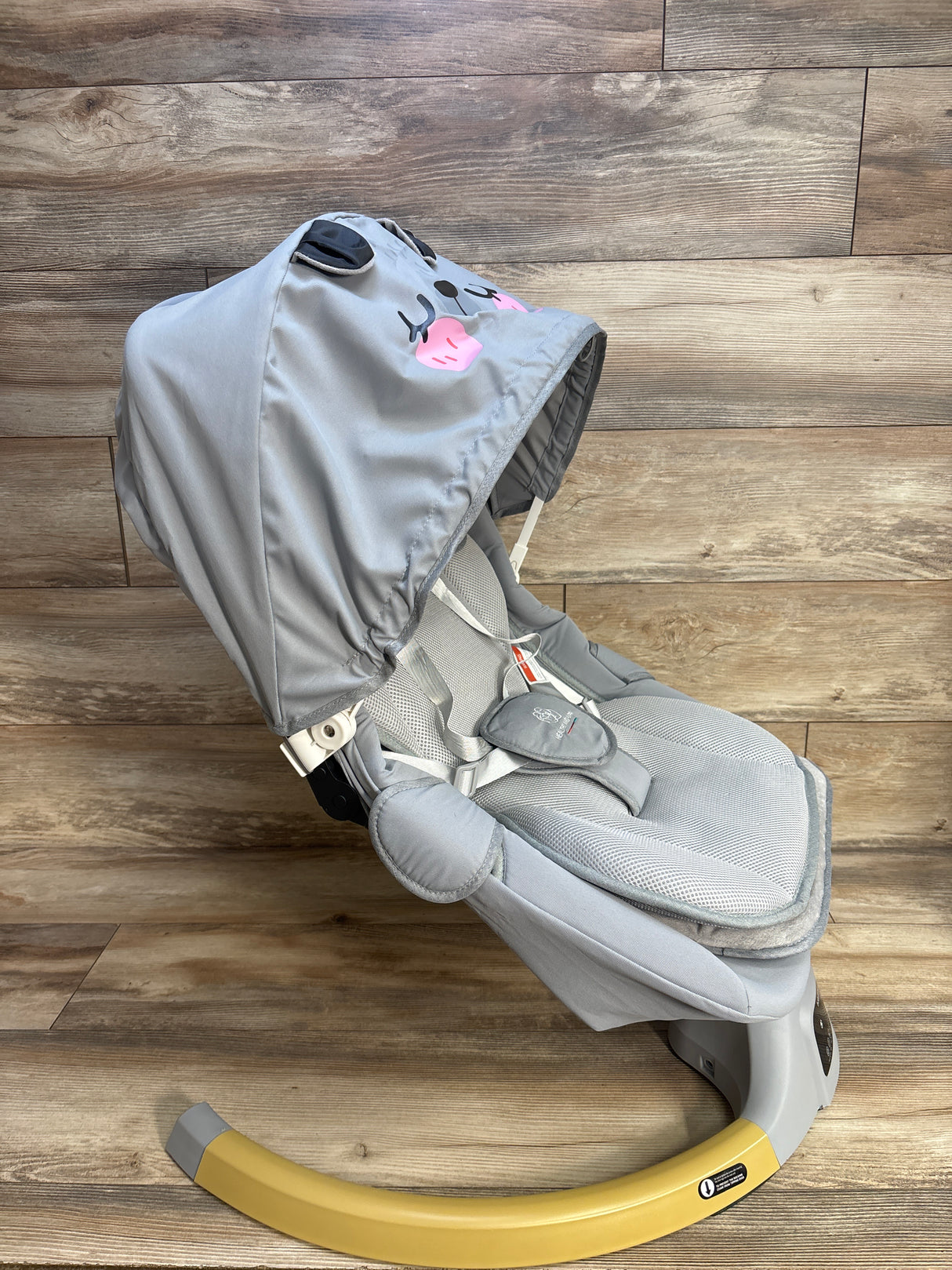 Happy and Healthy Rocking Baby Swing