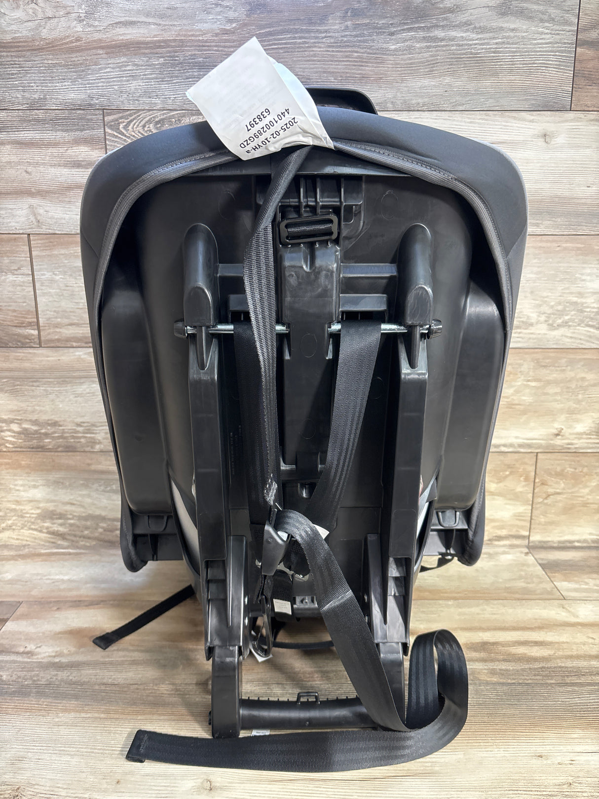 Cosco Easy Elite Slim All-in-One Convertible Car Seat in Grey Glyphs