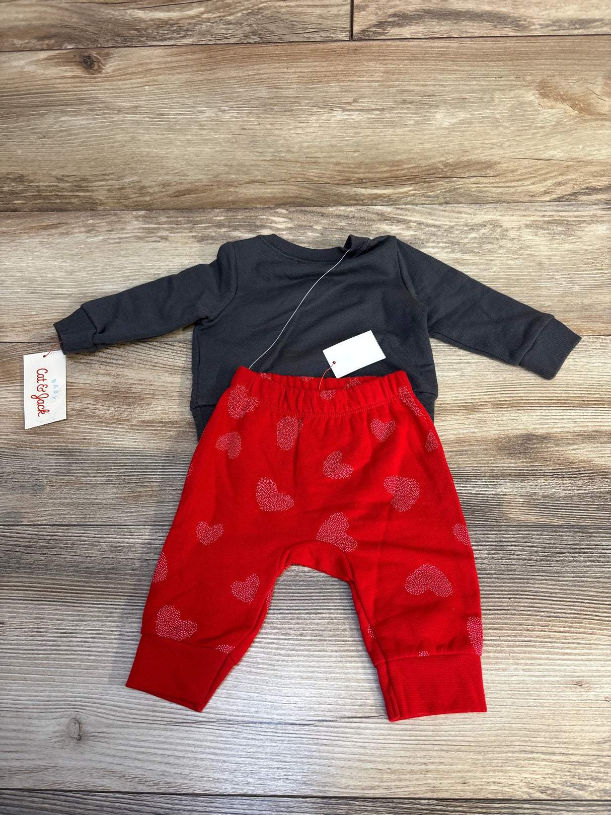 NEW Cat & Jack 2pc Dino Cupid Sweatshirt Set Grey sz Newborn