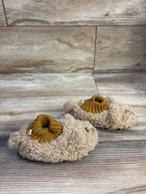 Baby Gap Cozy Bear Slippers Brown sz 5/6c