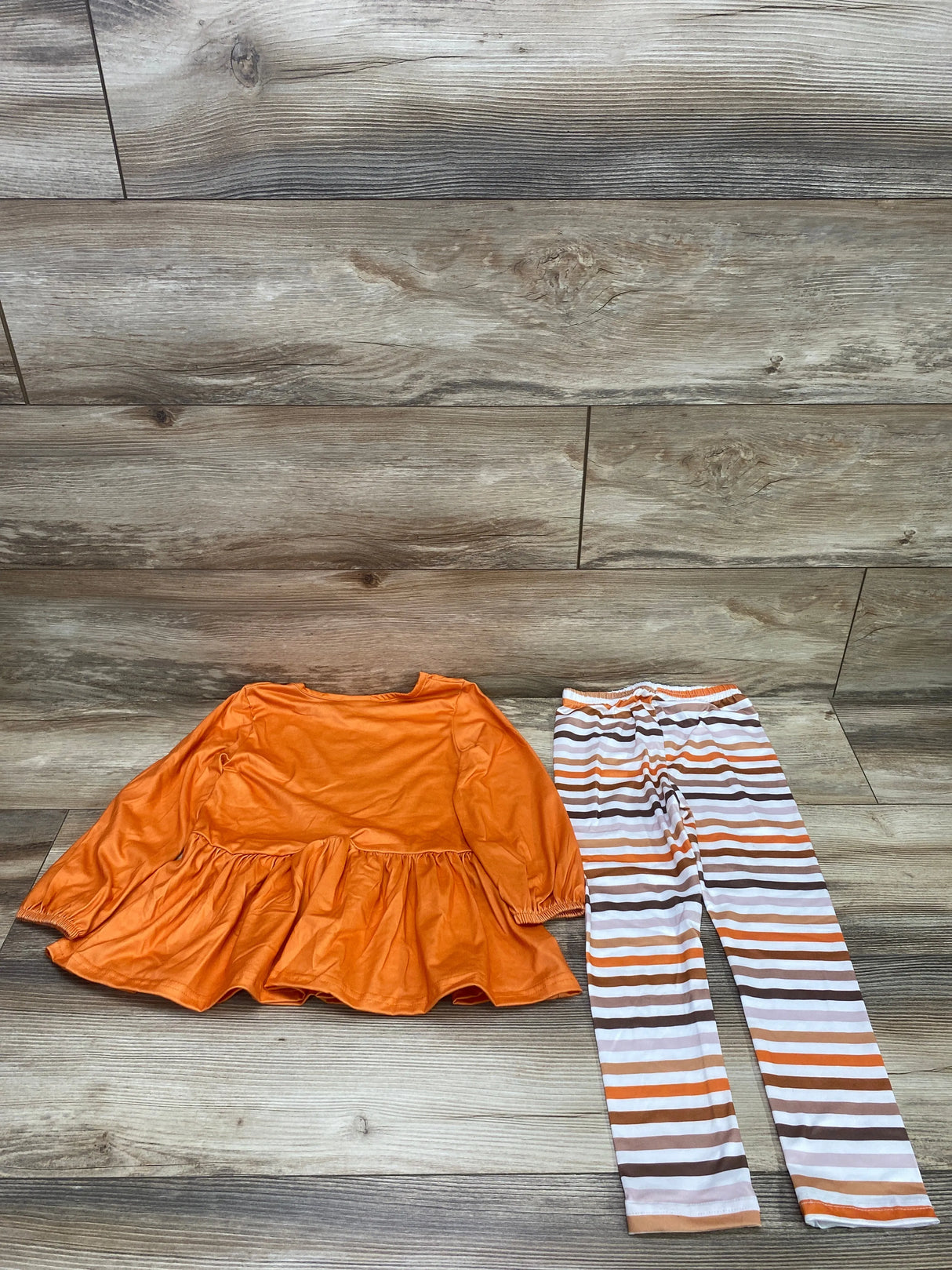 2pc Believe Peplum Shirt & Leggings Orange sz 4-5T