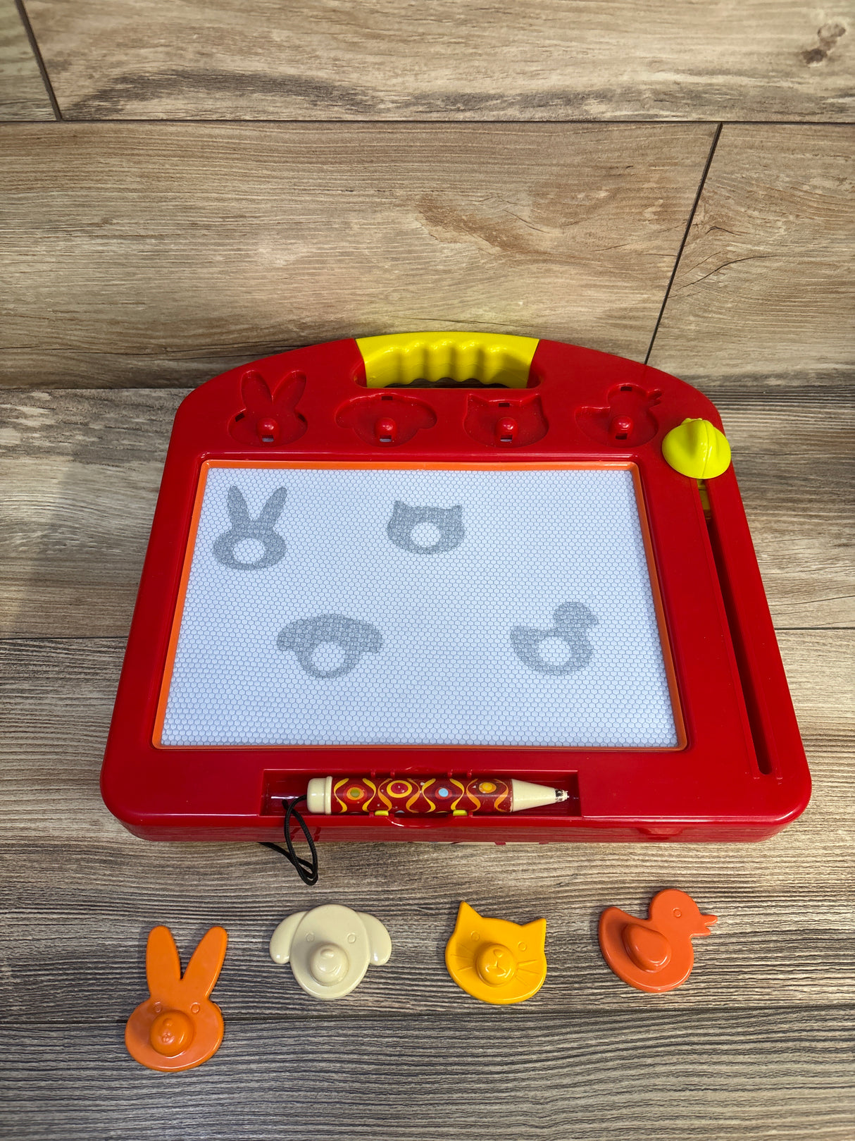 B. Toys Toulouse LapTrec Magnetic Drawing Board