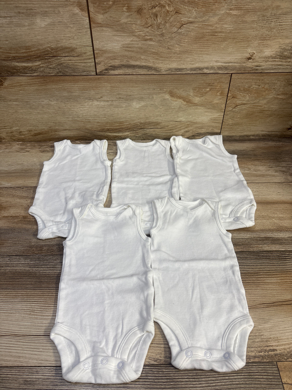 Carter's 5pk Tank Bodysuits White sz Newborn