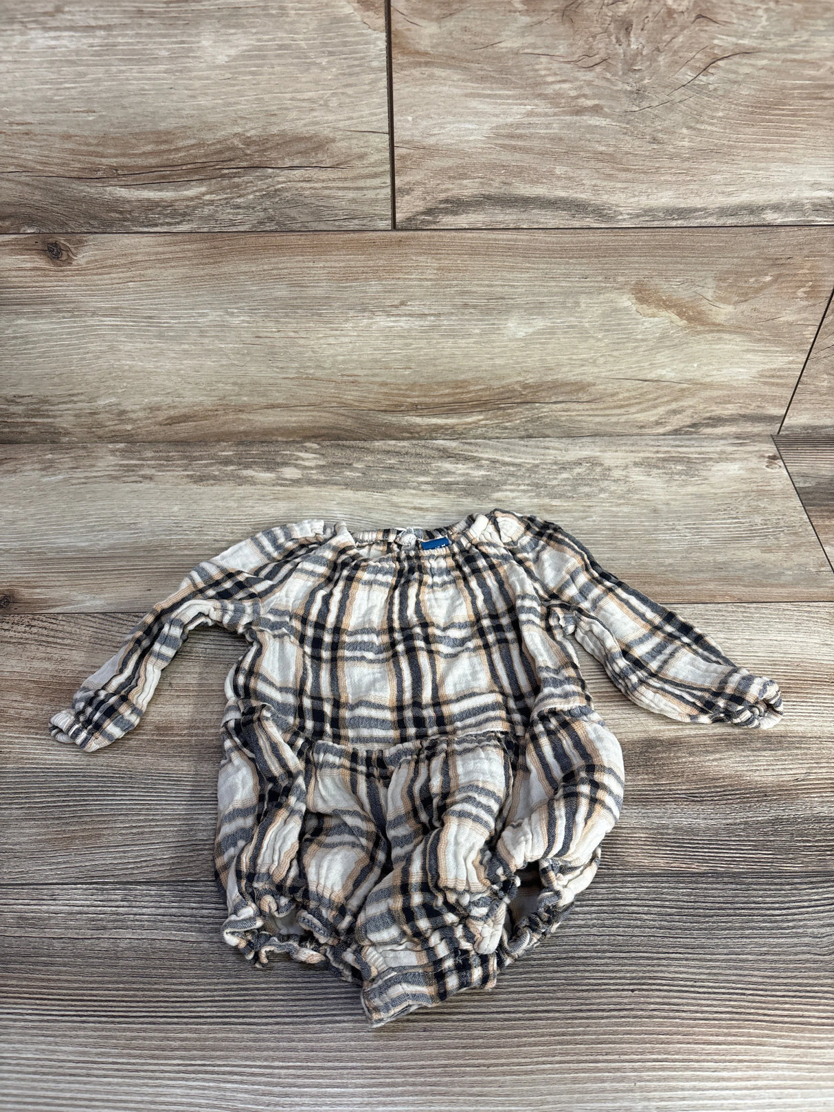 Old Navy Plaid Bubble Romper Tan sz 6-12m