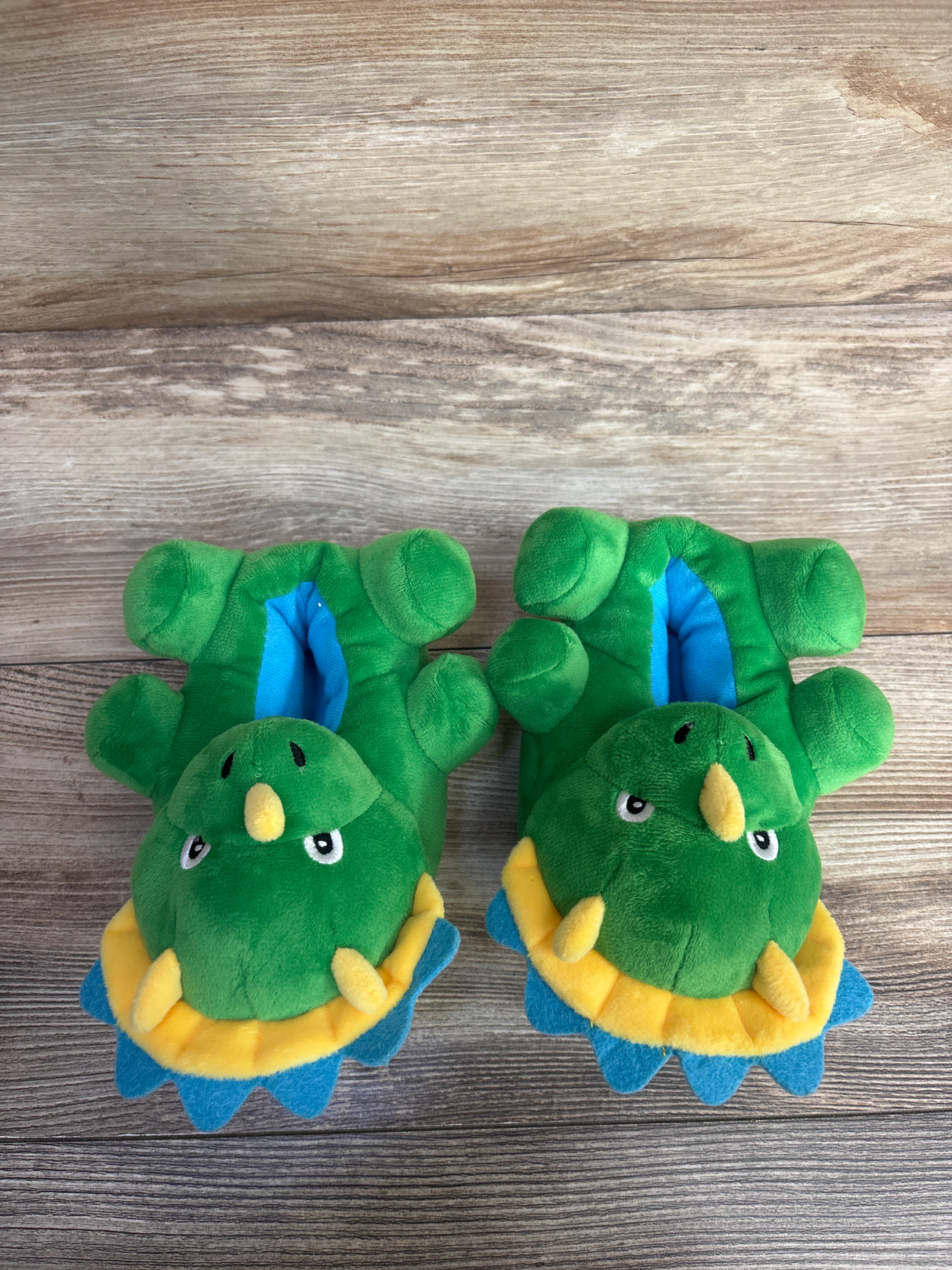 Wonder Nation 3D Dinosaur Slippers Green sz 5/6c