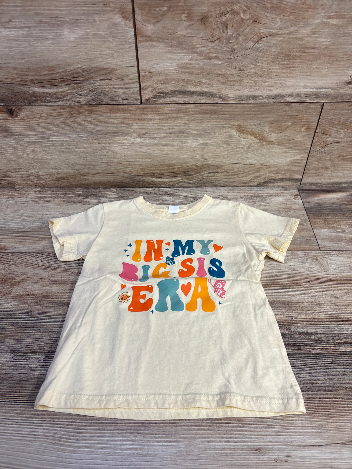 In My Big Sis Era Shirt Yellow sz 4T