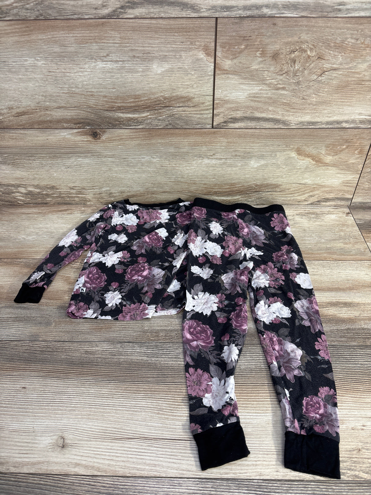 Khlobe 2pc Bamboo Pajama Set in Midnight Peony sz 2T