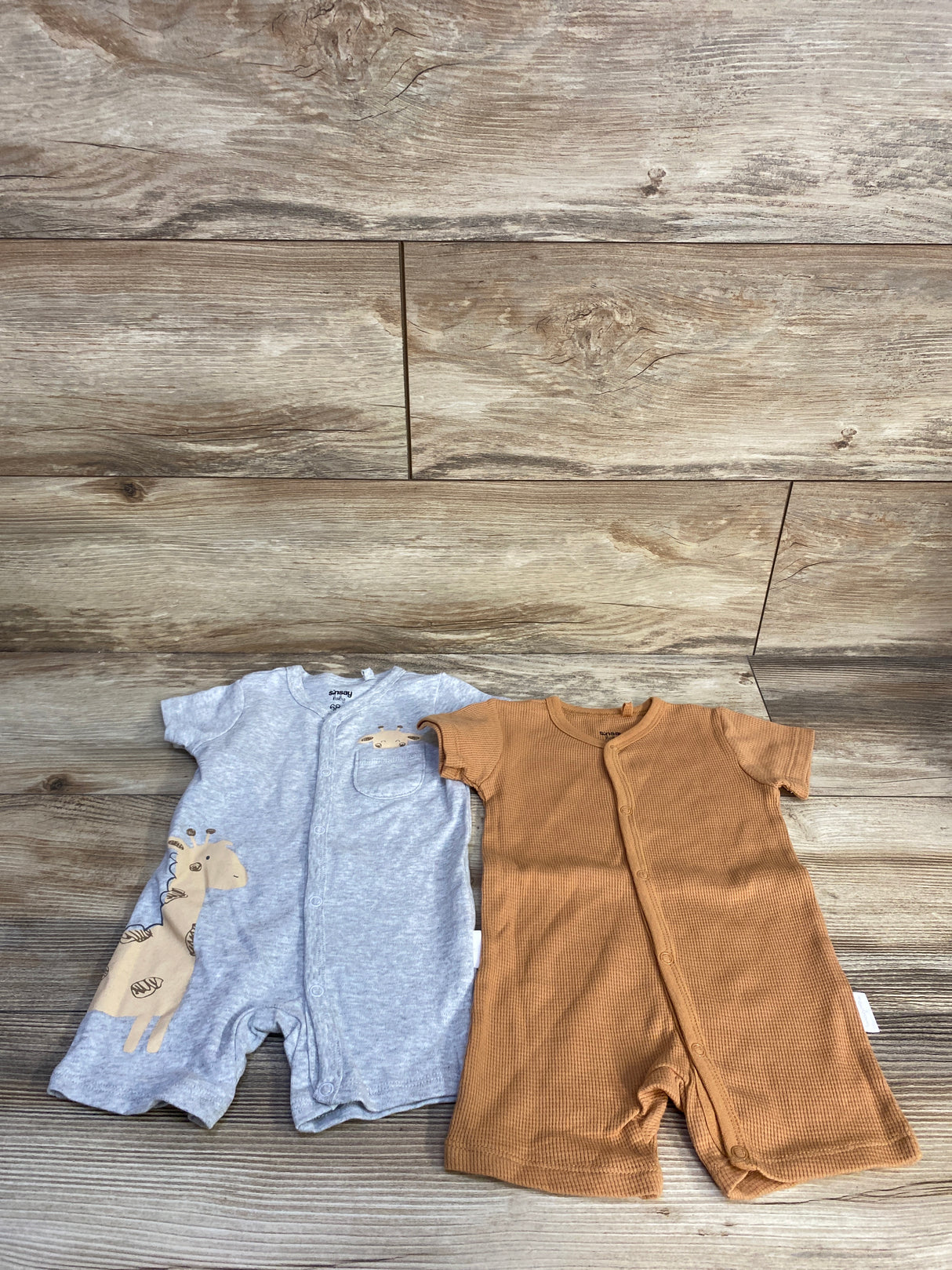 Sinsay Baby 2pk Shortie Rompers Grey sz 3-6m