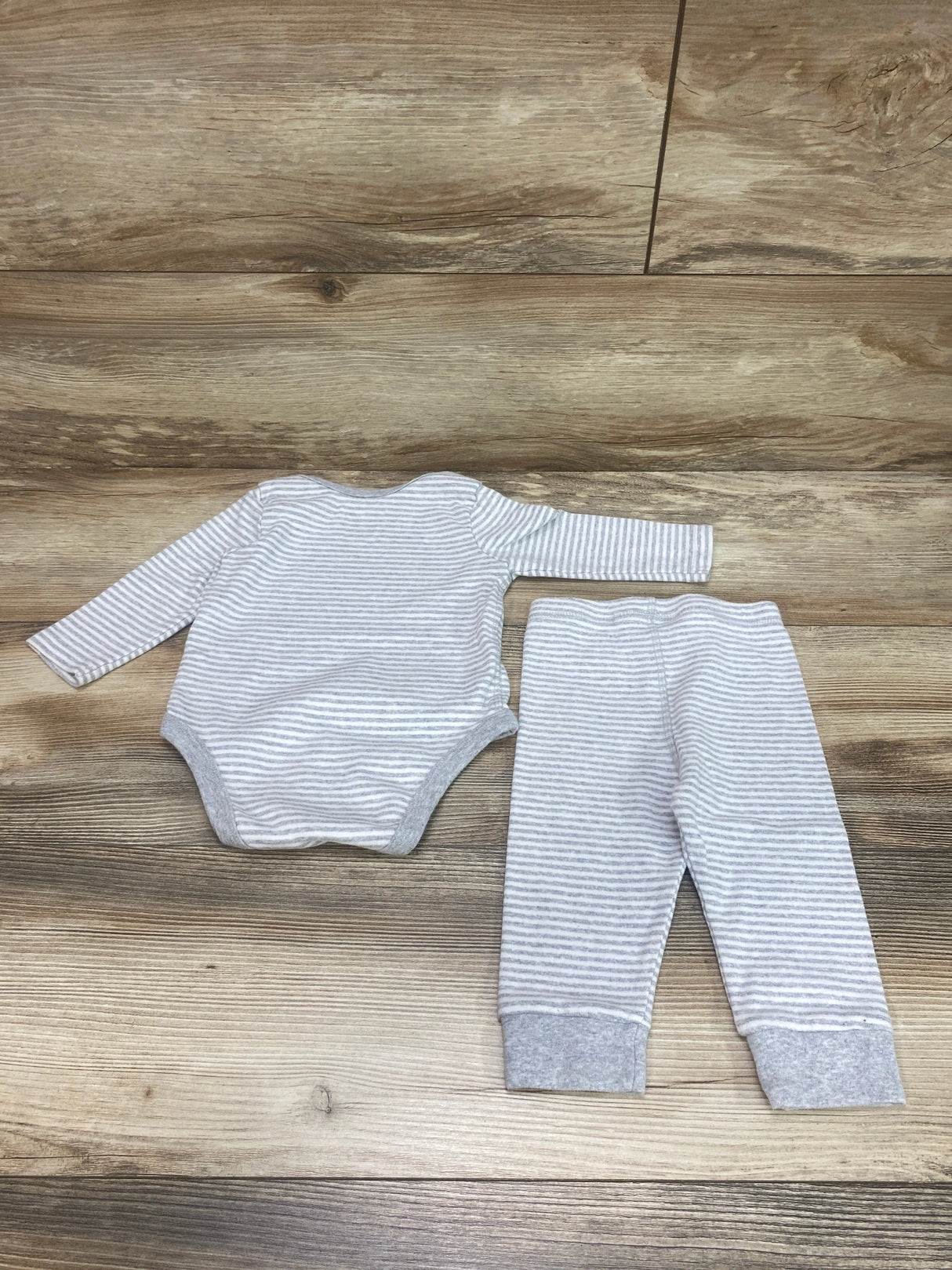 Easy-Peasy Organic 2Pc Bodysuit & Pants Stripes Grey Sz 6-9m