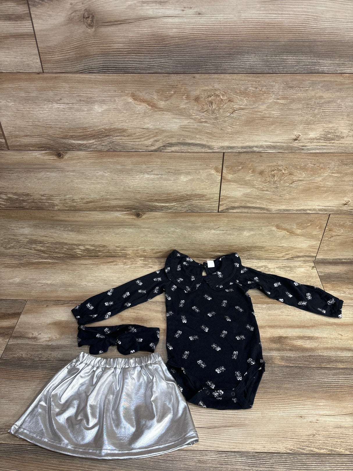 Pl Baby 3pc Ballerina Bodysuit & Metallic Skirt Set Black sz 24m