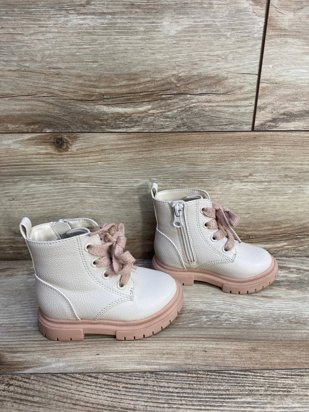 Cat & Jack Amaya Lace-Up Combat Boots Cream/Pink sz 6c