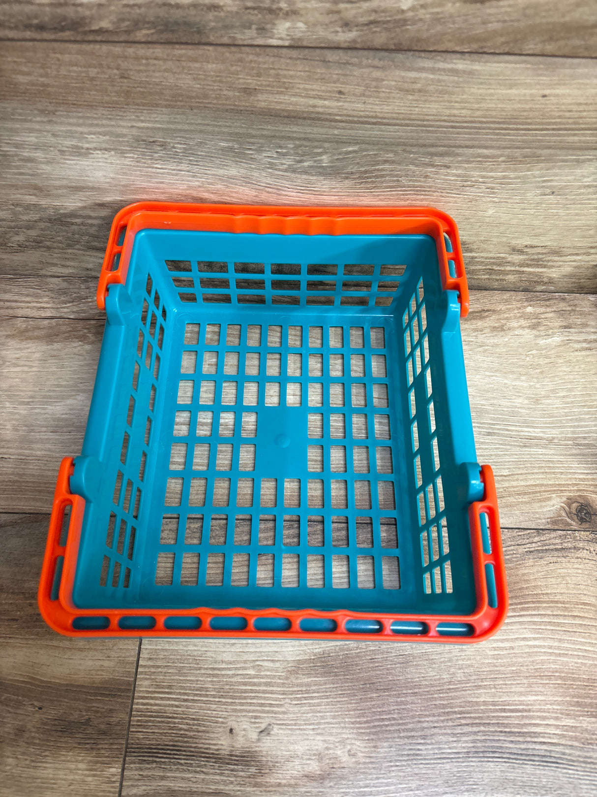 Battat Velcro Play Food & Basket 20pc