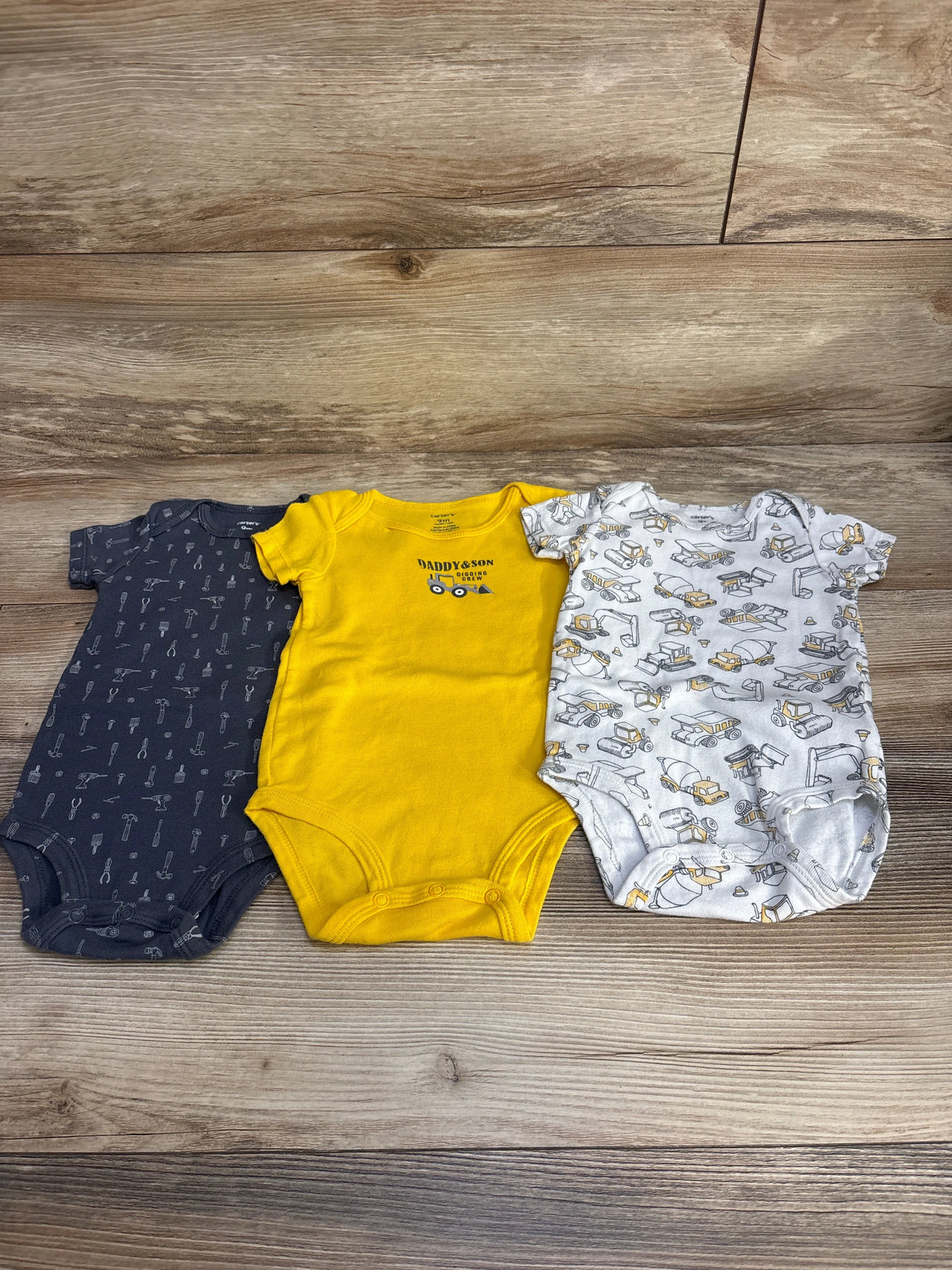 Carter's 3pc Construction Bodysuits White sz 9m