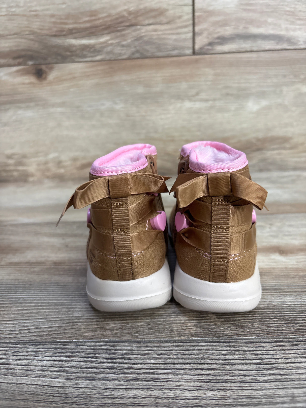 Skechers Go Walk Joy Lovely Laces Winter Boots, Chestnut sz 7c