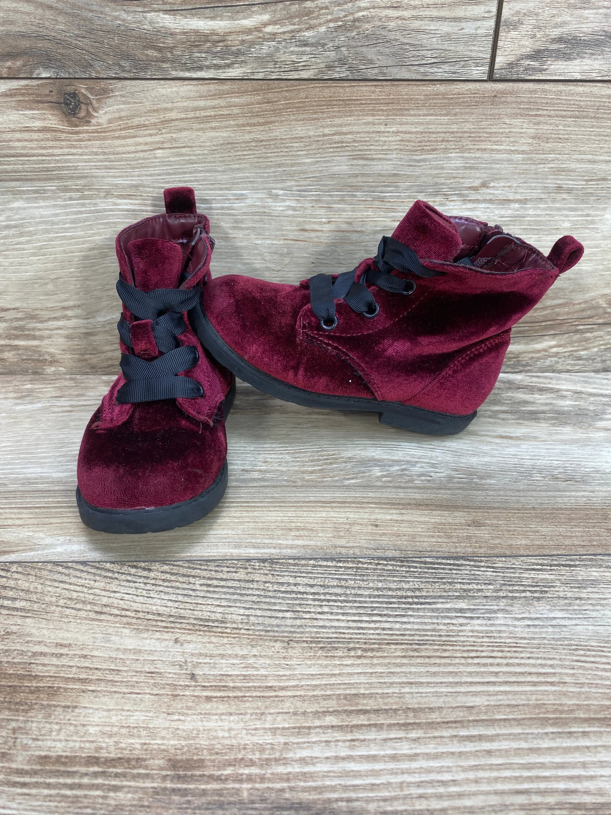 Cat & Jack Giovanna Velvet Boots Burgundy sz 9c