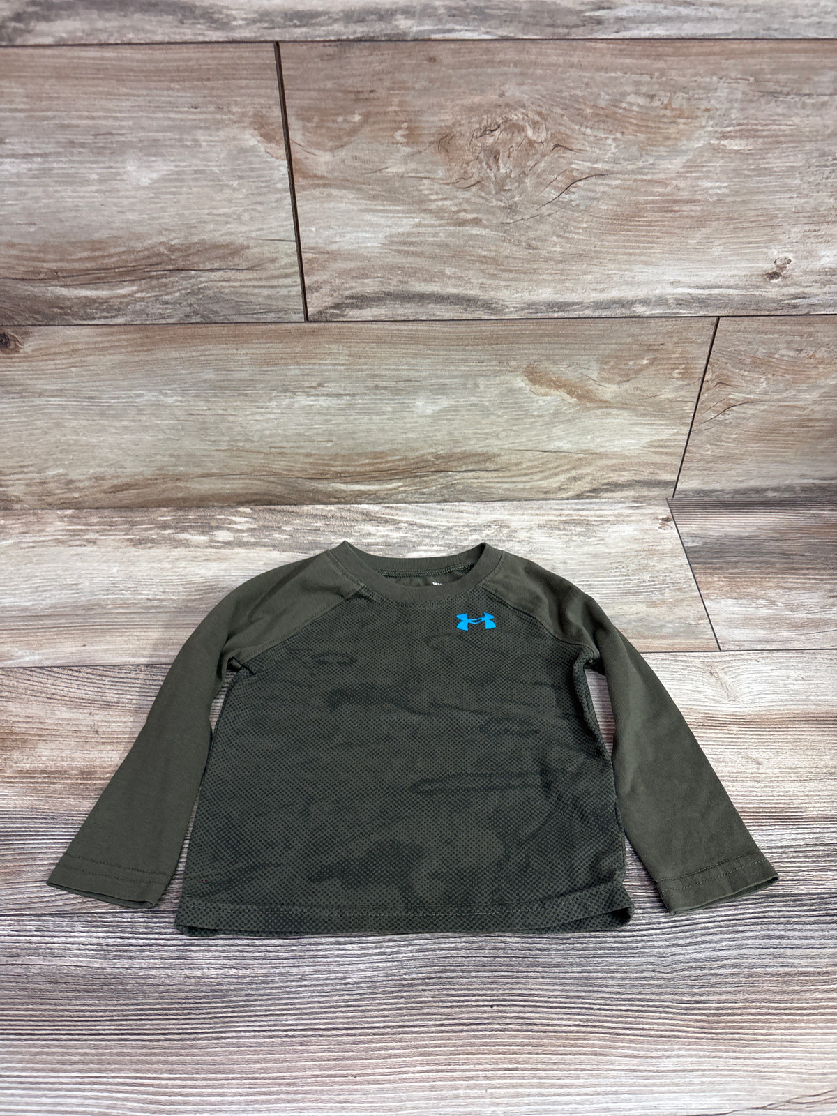 Under Armour Long Sleeve Shirt Green sz 18m