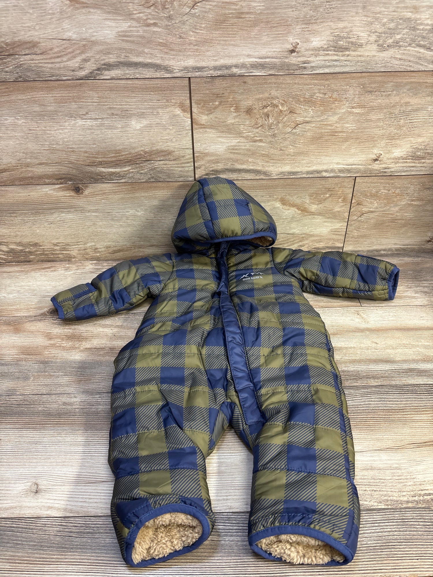 Eddie Bauer Fur Lined Hooded Snowsuit Green sz 3-6m