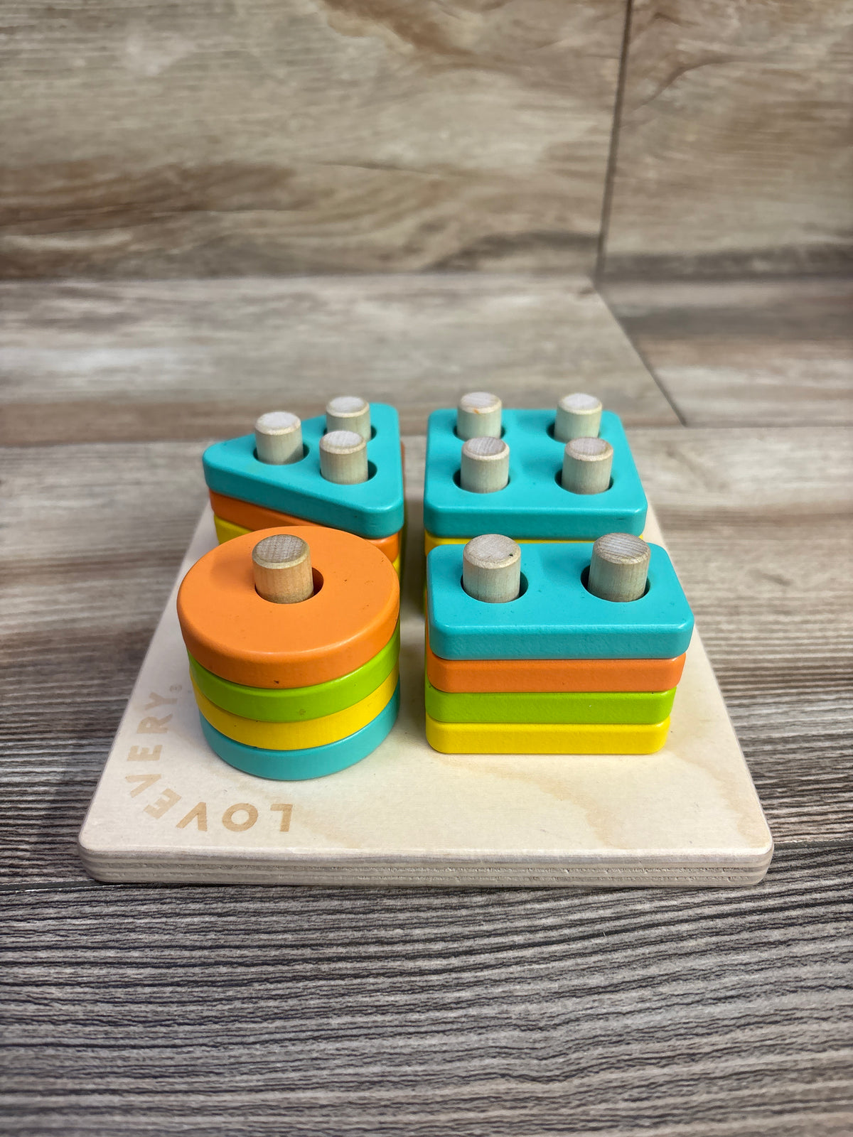 Lovevery Sort & Stack Peg Puzzle