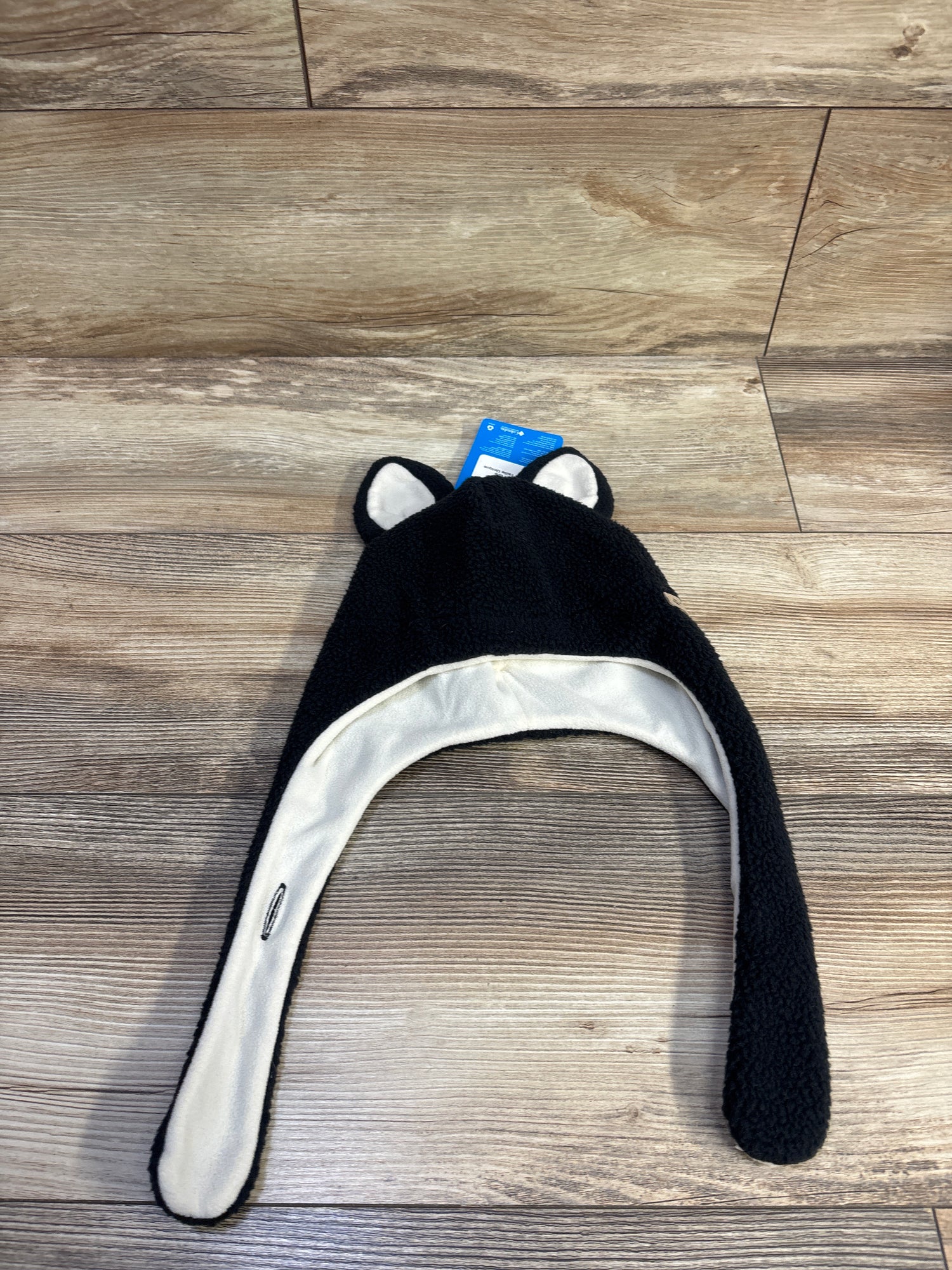 NEW Columbia Tiny Animal Beanie II Black sz 0-18m