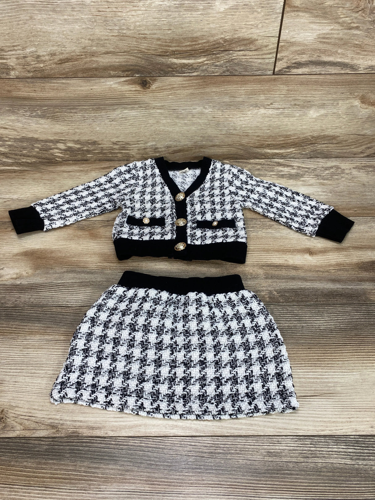 2pc Button Up Top & Skirt White sz 9-12m