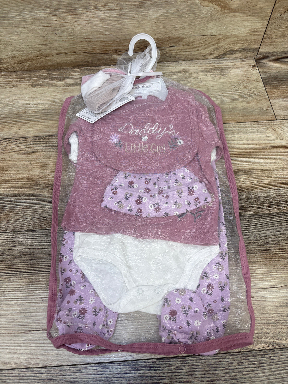 NEW Duck Duck Goose 9pc Layette Gift Set Pink sz 3/6m