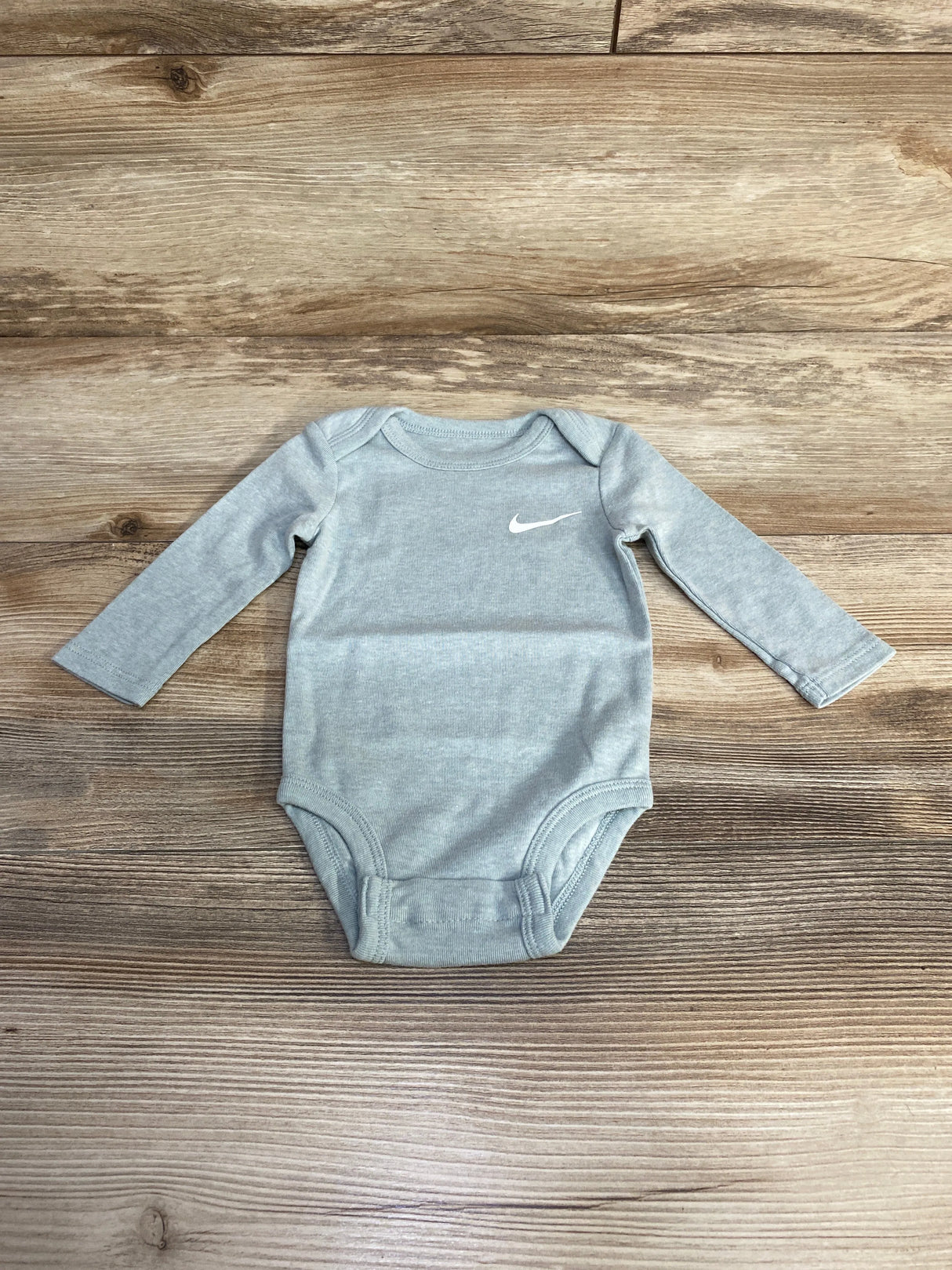 Nike Long Sleeves Bodysuit Green sz 6m