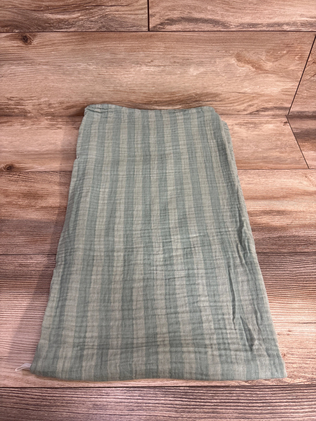 Cloud Island Muslin Swaddle Blanket, Green