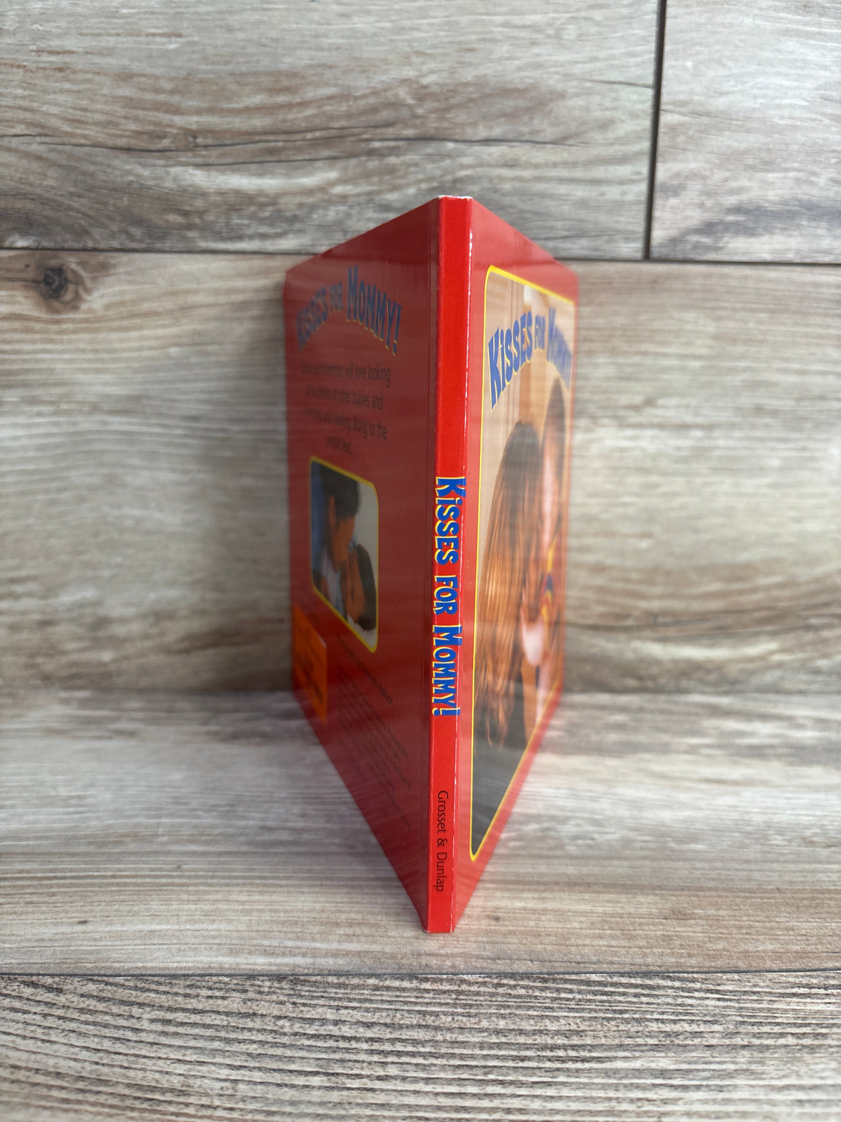 Kisses for Mommy! Board Book