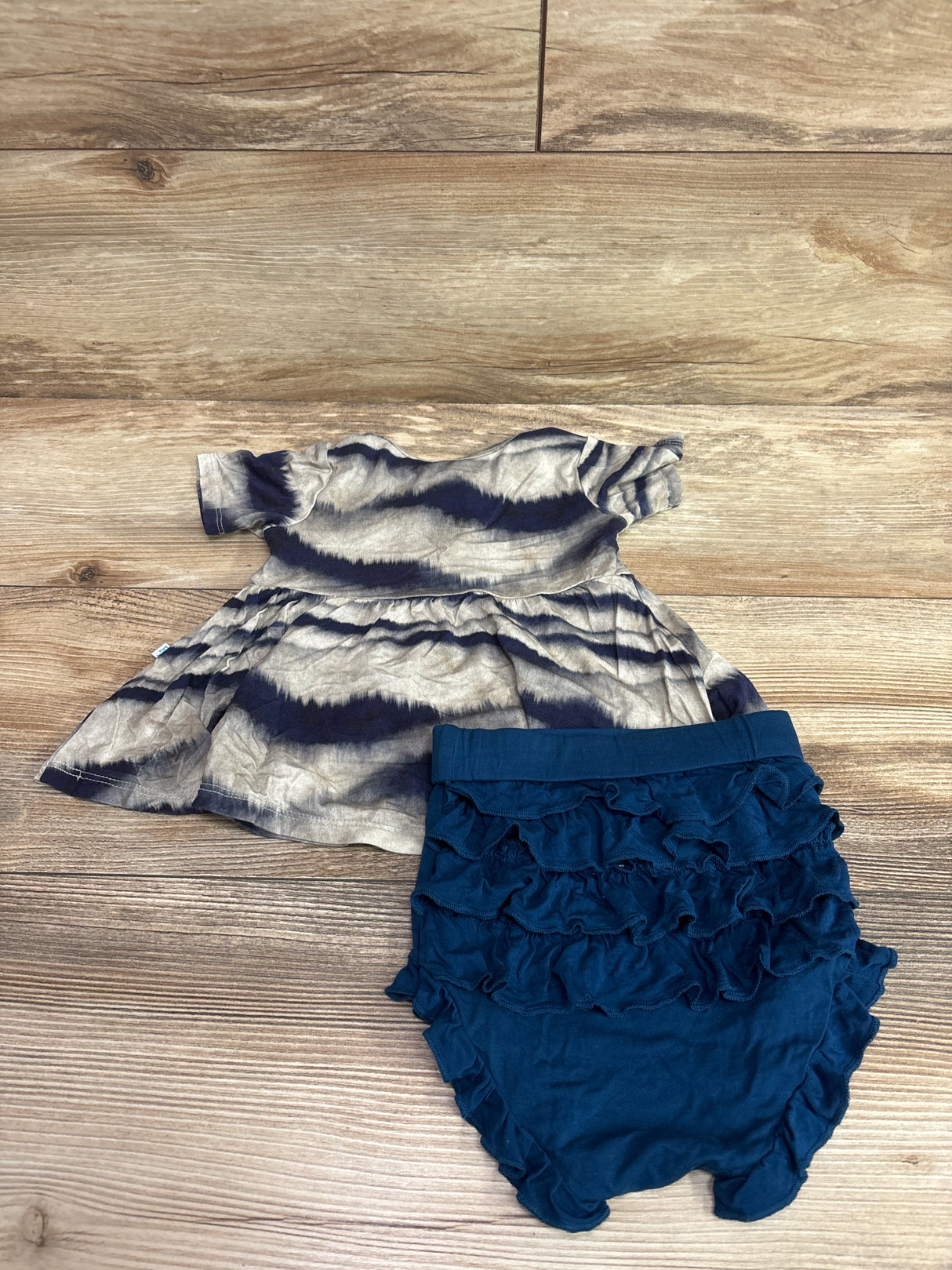 Posh P. 2pc Bamboo Henley Dress & Ruffled Bummies Set Blue sz 12-18m