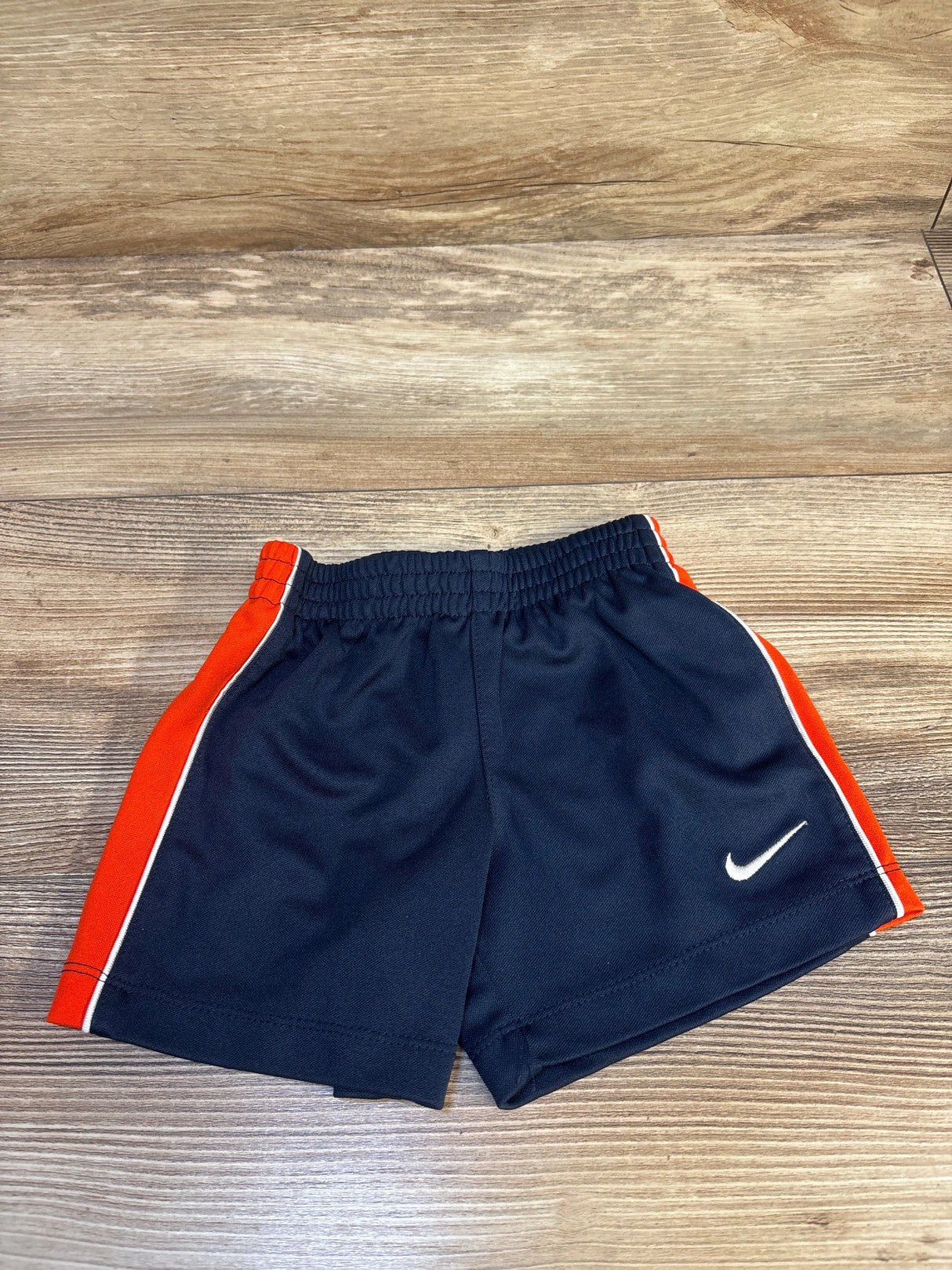 Nike Shorts Navy sz 12m