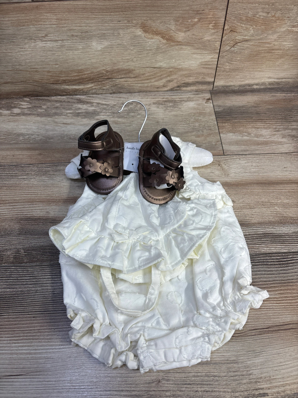 NEW Haute Hippie 3pc Layette Set White sz 3-6m