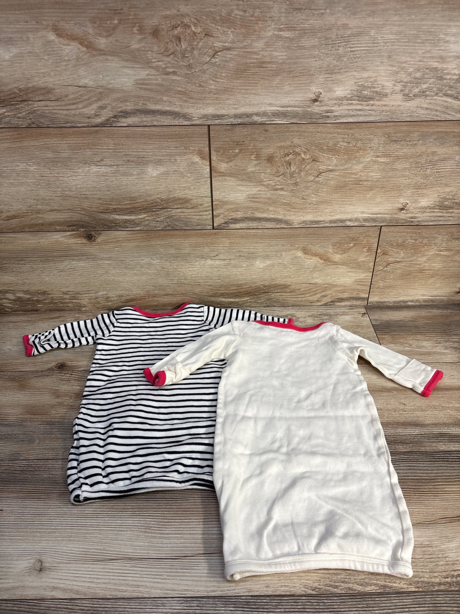 Touched By Nature 2pk Striped Sleep Gown Cream sz 0-6m