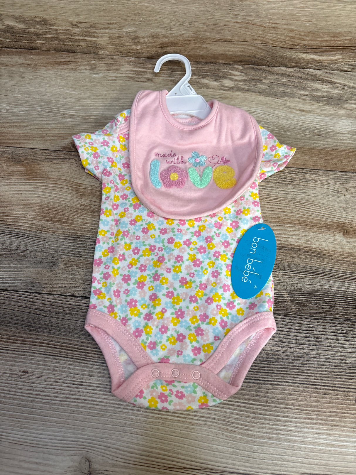 NEW Bon Bebe 2pc Floral Bodysuit & Bib White sz 3-6m