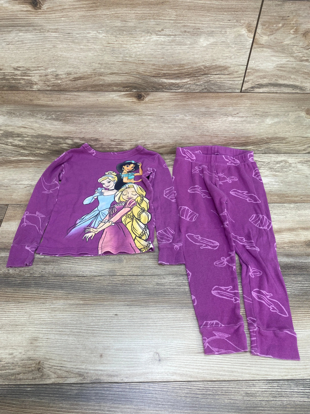 Disney Princess 2pc Pajama Set Purple sz 4T