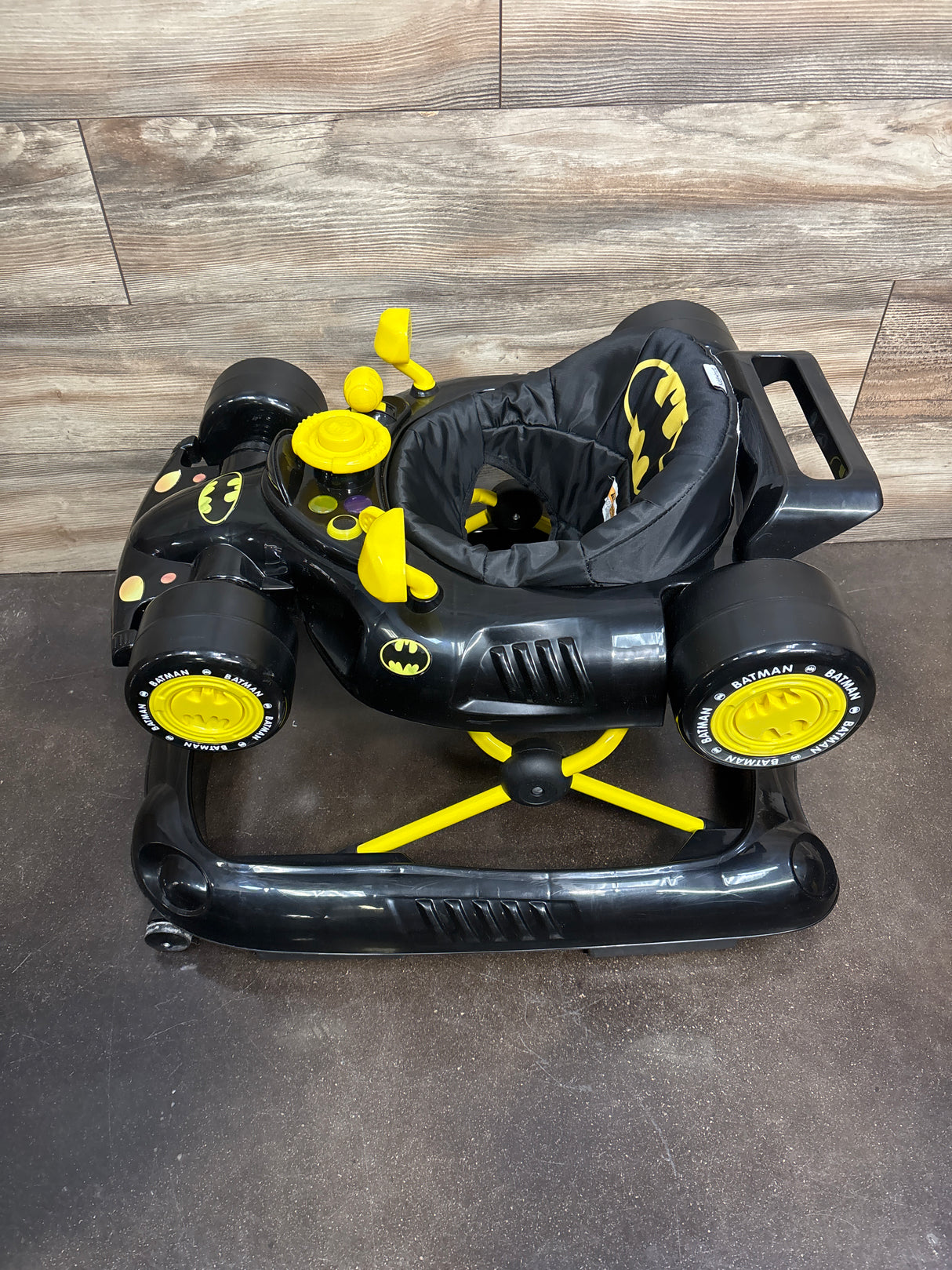 KidsEmbrace DC Comics Batmobile Baby Walker Black/Yellow