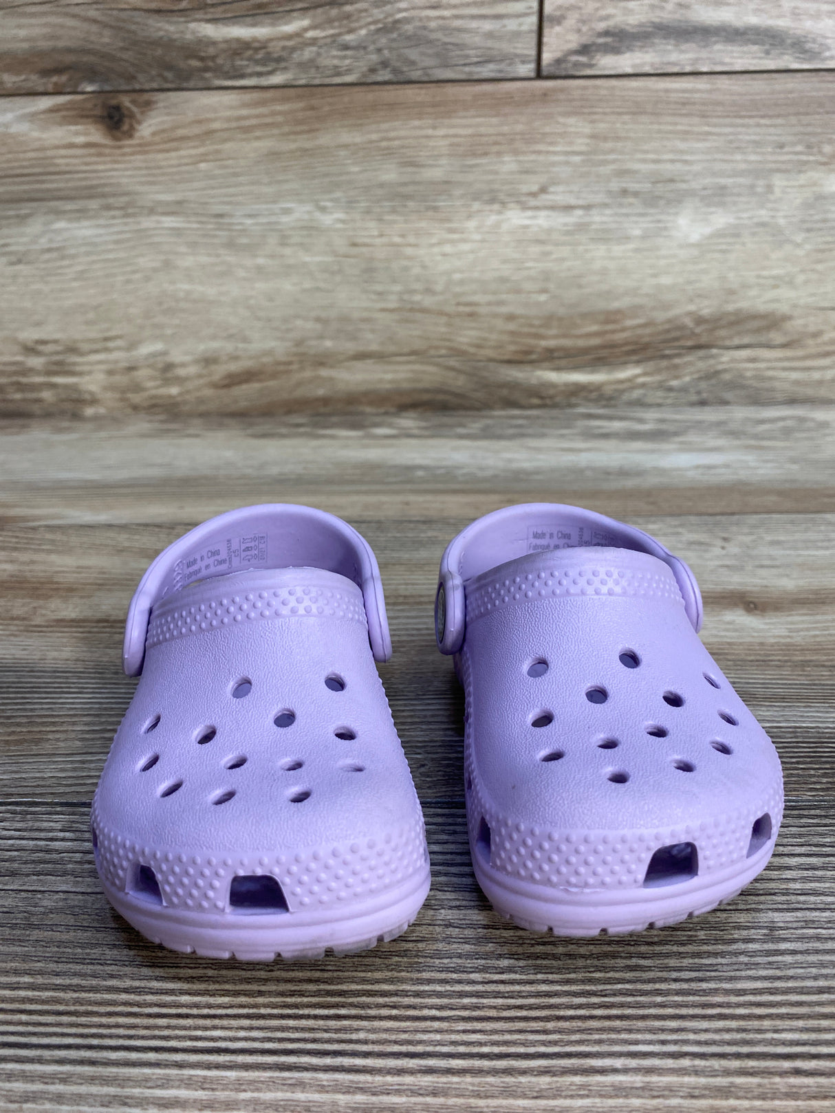Crocs Classic Clogs Lavender sz 5c