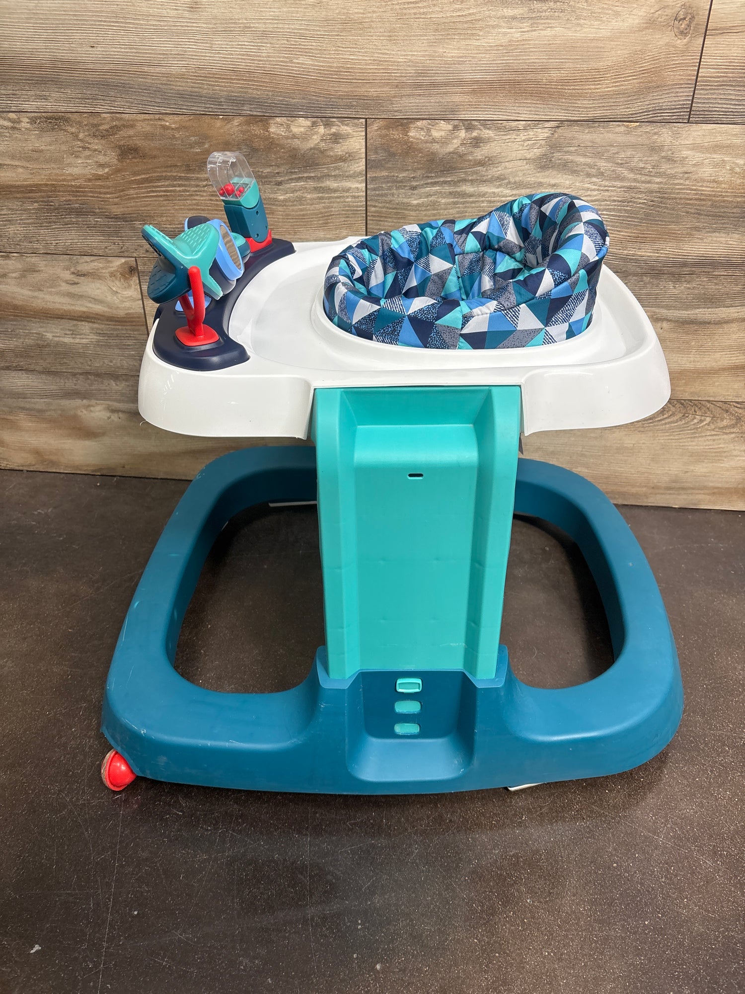 Safety 1st Ready, Set, Walk DX Developmental Walker in Kinsale