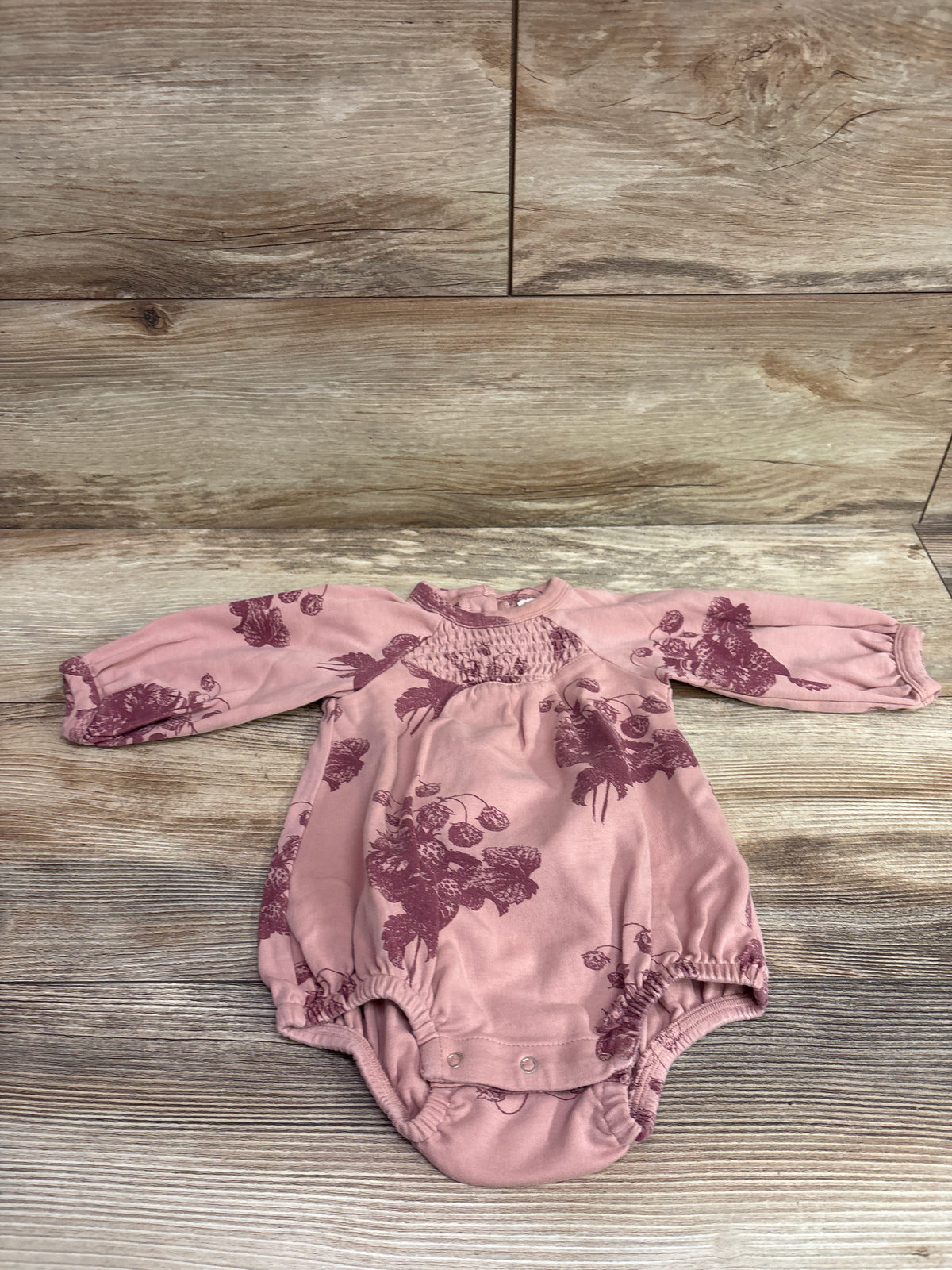 Kate Quinn Long Sleeve Smocked Bubble Romper Pink sz 6-12m