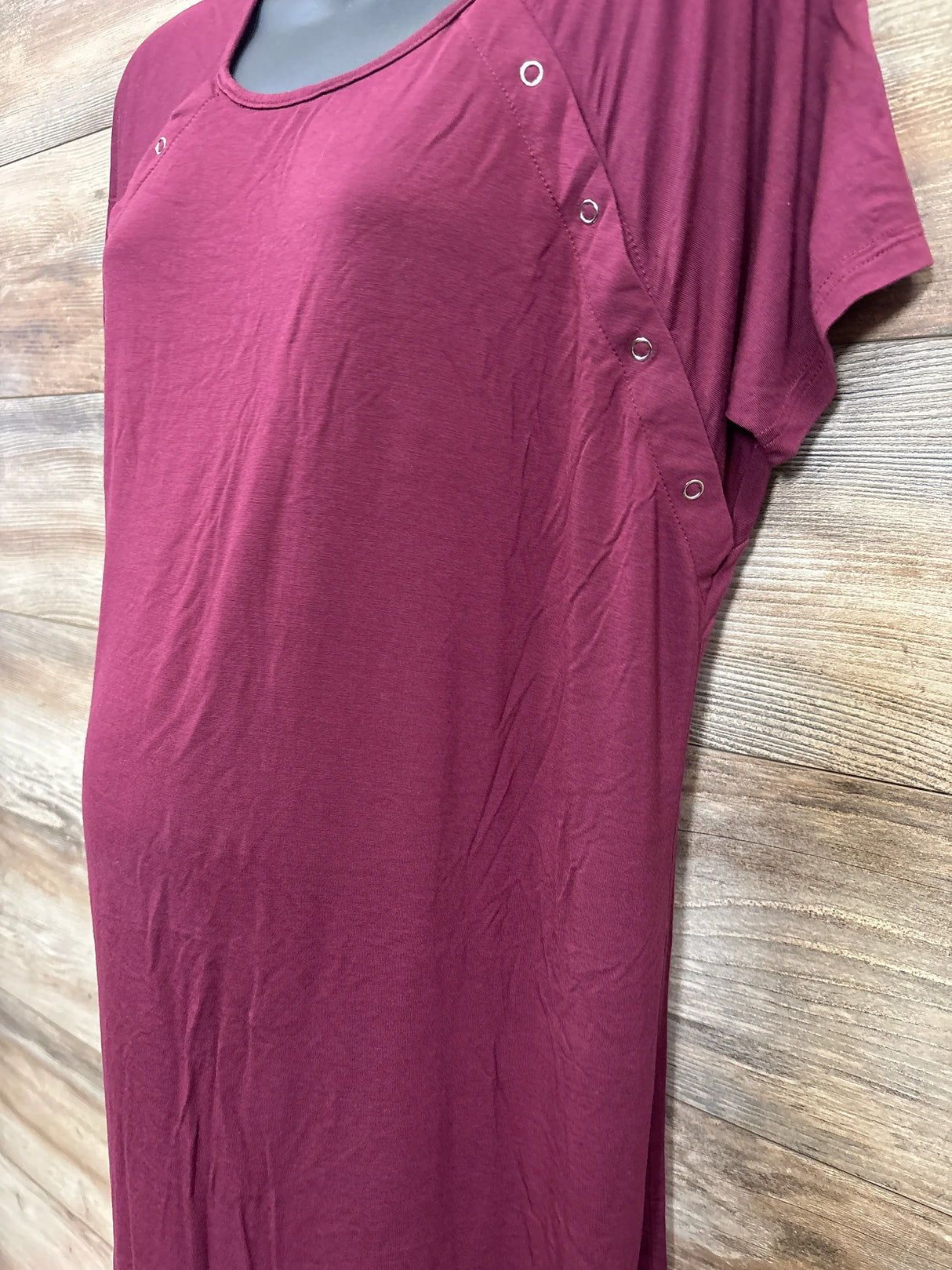 Ekouaer Labor Gown Burgundy sz Medium