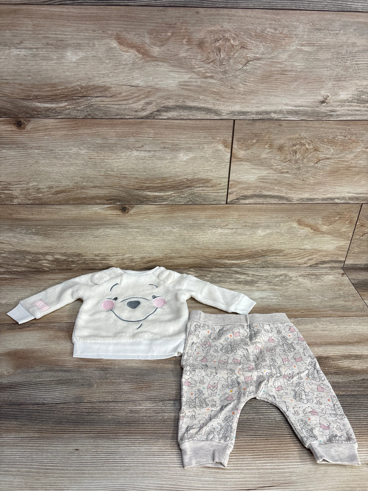 Disney Baby Winnie The Pooh Plush Sweatshirt & Bottoms Set Ivory sz 6-9m